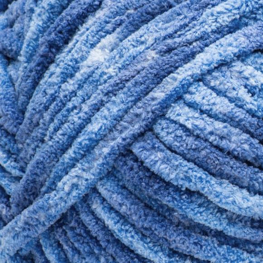 Bernat Blanket Mistical yarn Crystal Ocean