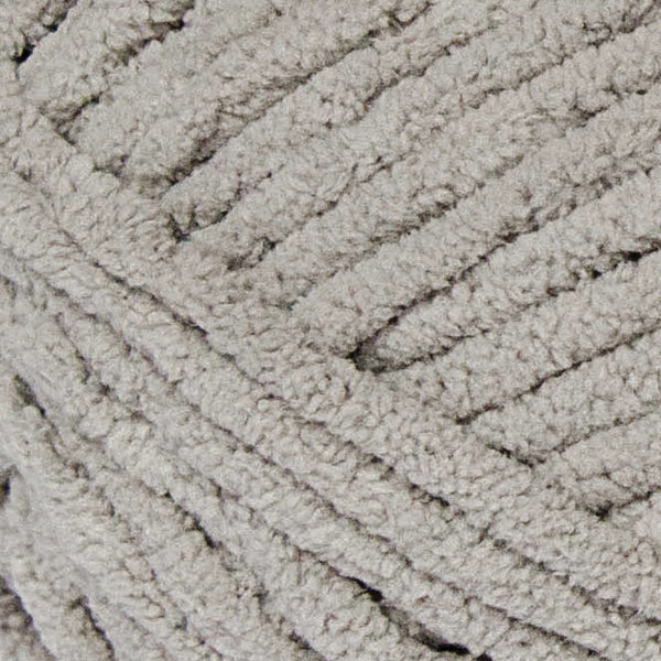 Bernat Blanket yarn Pale Grey