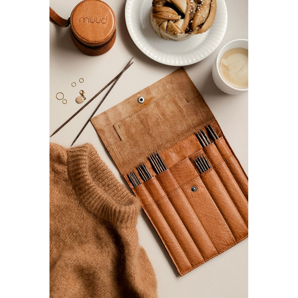 Muud Oslo double pointed needle case